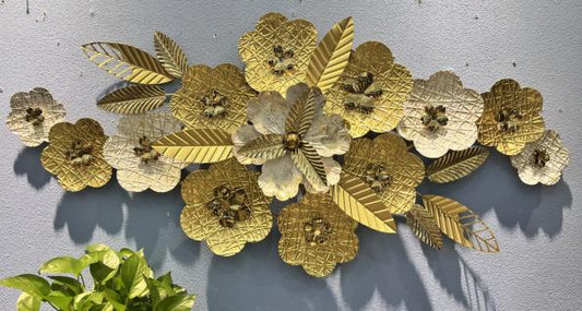 Luxury Gold Floral Metal Wall Art – 3D Flower Wall Décor
